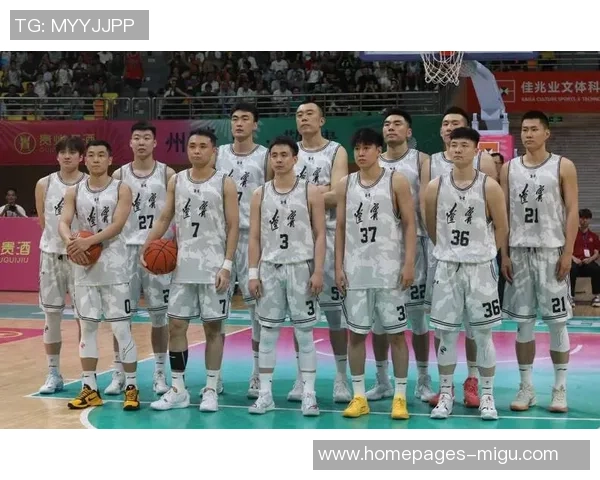 全运会男篮激战重庆对阵辽宁争夺荣耀之战精彩回顾与分析